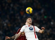 开云体育官网-罗马主场不敌对手，遗憾失利