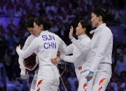 开云官网-击剑比赛锋芒毕露，冠军悬念终于揭晓