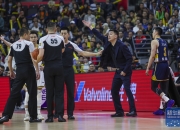 开云体育入口-绝对斗志：体育赛场上的顶级对决