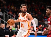 开云APP-老鹰加时战胜步行者，特雷杨砍下34分送出9次助攻