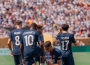 开云下载-意甲球队中场核心上演帽子戏法，队友合力进攻