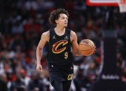 开云体育官网-包含猛龙主帅：球队磨合不足期待在季后赛中改善表现的词条