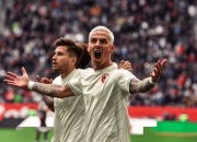 开云体育官网-奥格斯堡客场惨败，降级形势日益严峻