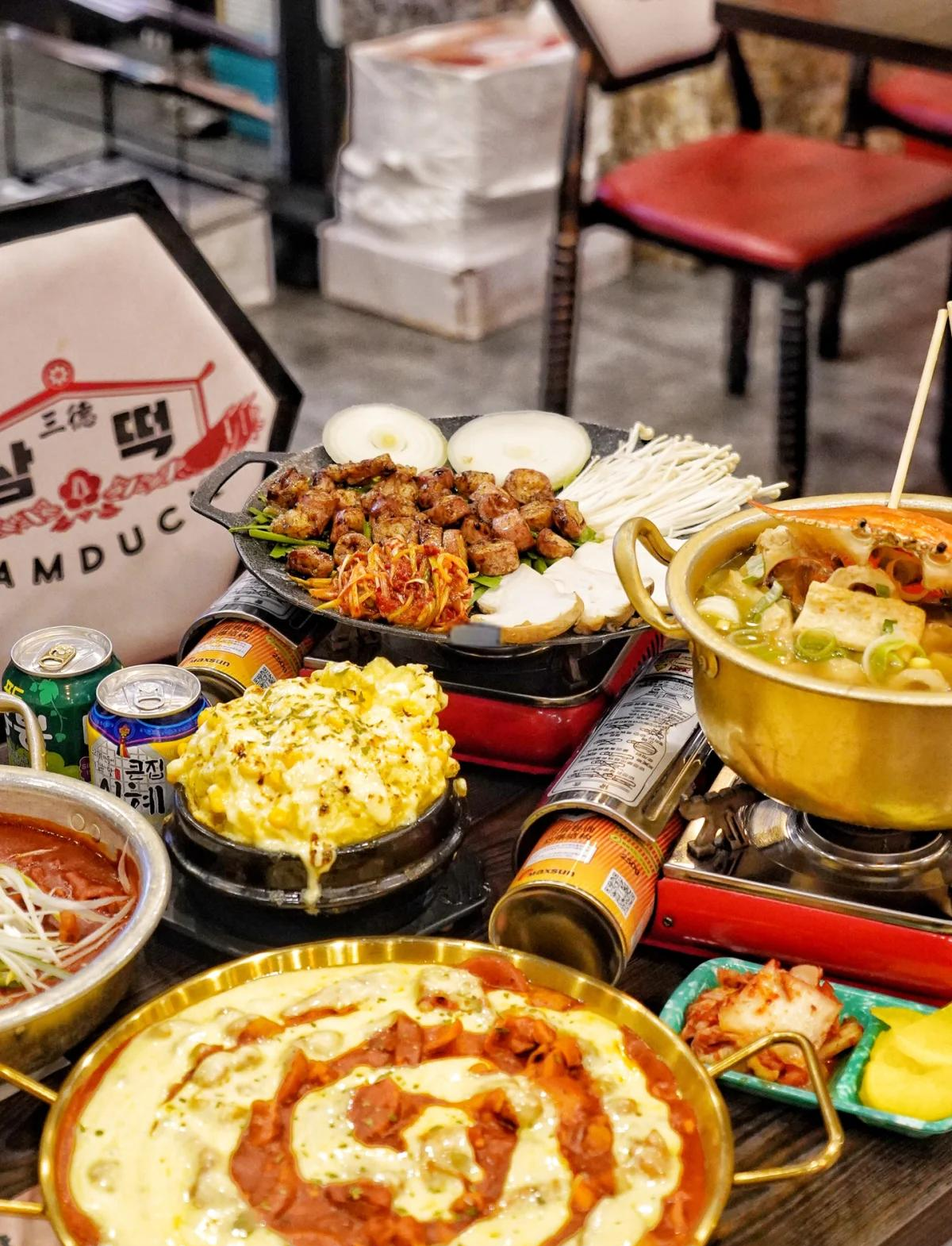 关于日韩各占三席的信息 关于日韩各占三席的信息