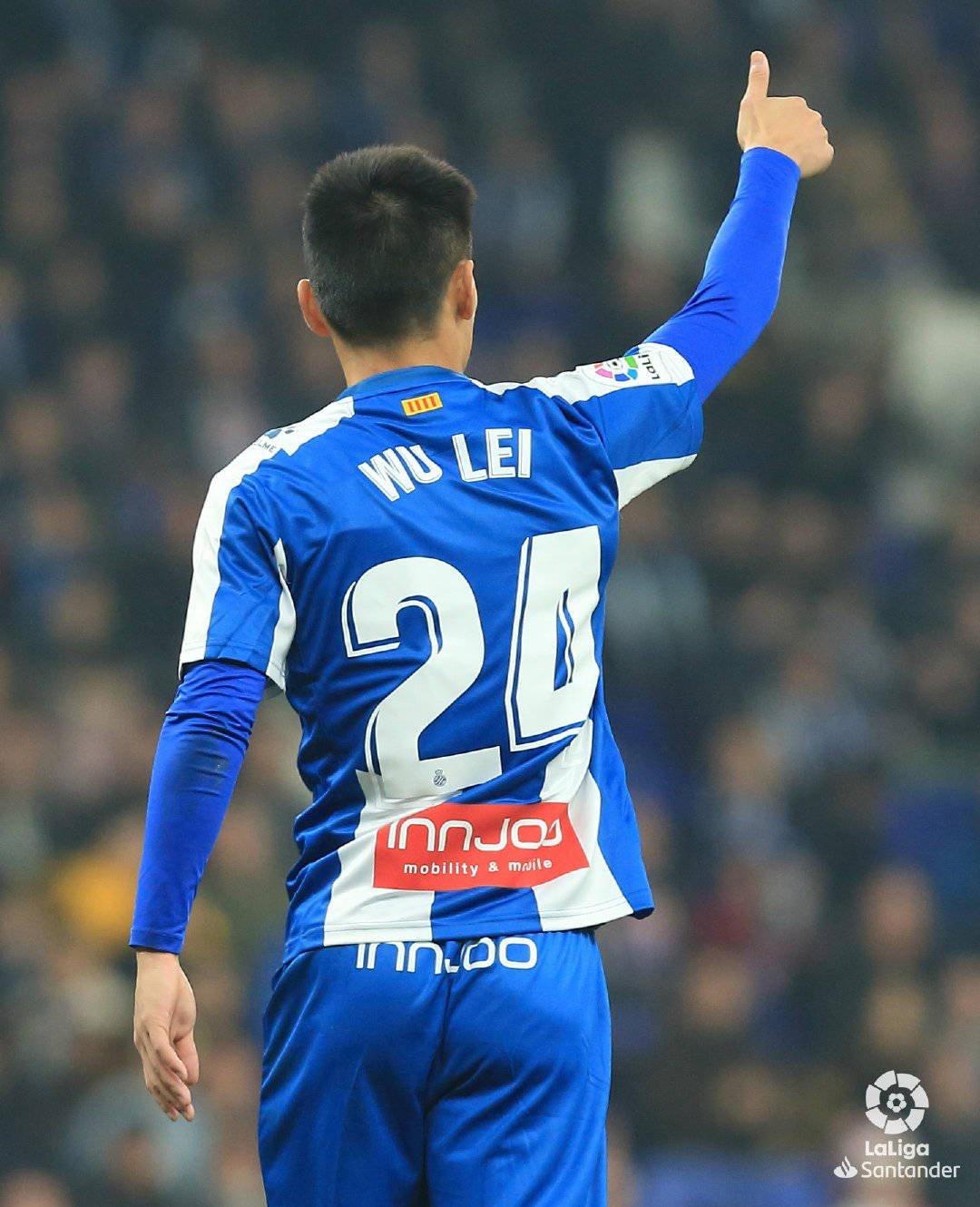 包含欧洲篮球传奇再现:西班牙巨星回归母队谱写新篇章的词条 包含欧洲篮球传奇再现:西班牙巨星回归母队谱写新篇章的词条