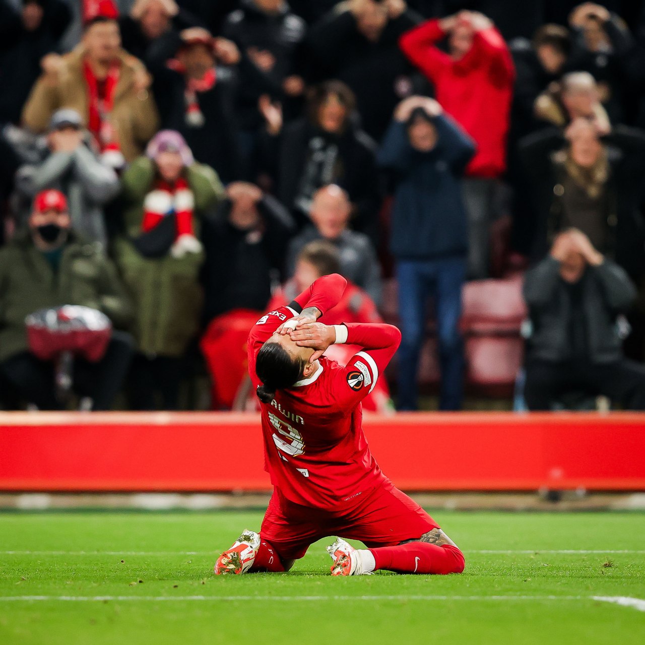 关于利物浦国内杯赛滑铁卢欧联出线压力攀升的信息 关于利物浦国内杯赛滑铁卢欧联出线压力攀升的信息