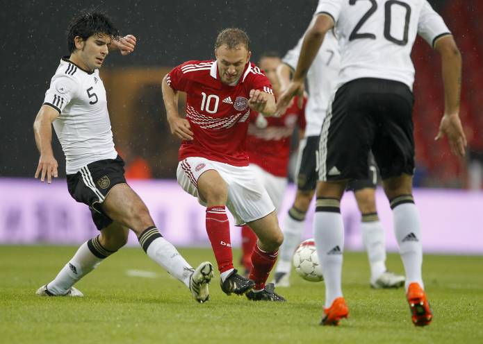 丹麦队艰难晋级,步入欧洲国家联赛半决赛的简单介绍 丹麦队艰难晋级,步入欧洲国家联赛半决赛的简单介绍