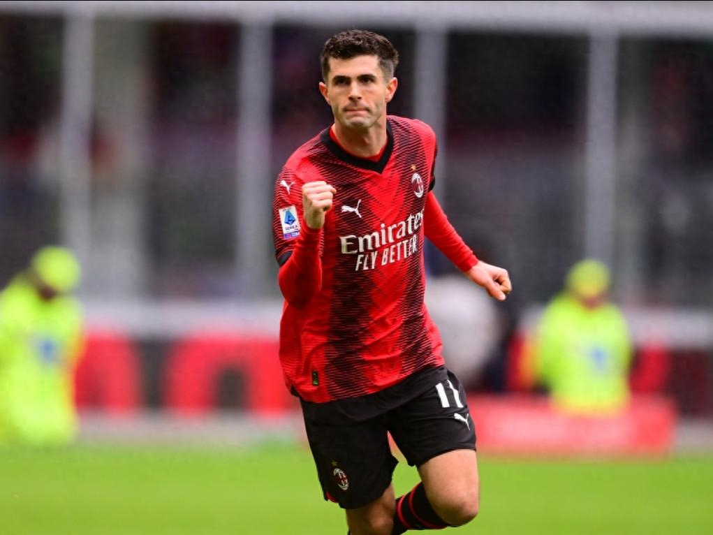 关于米兰后卫紧急复出增强球队防线实力的信息 关于米兰后卫紧急复出增强球队防线实力的信息