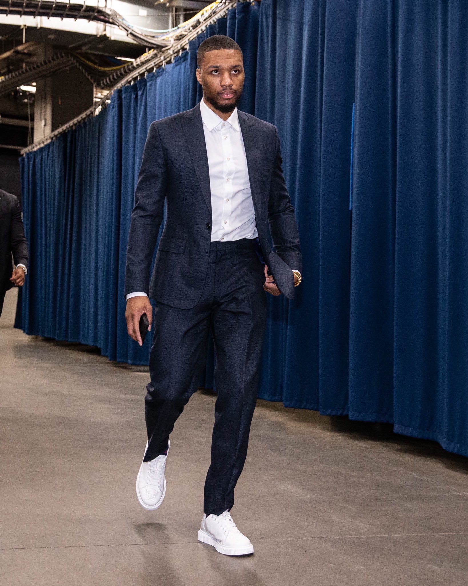 开拓者主帅波特兰波解雇,换新帅上任的简单介绍 开拓者主帅波特兰波解雇,换新帅上任的简单介绍