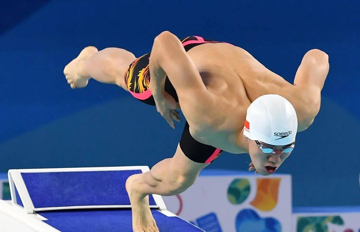 运动员们势不可挡，为比赛取得好成绩