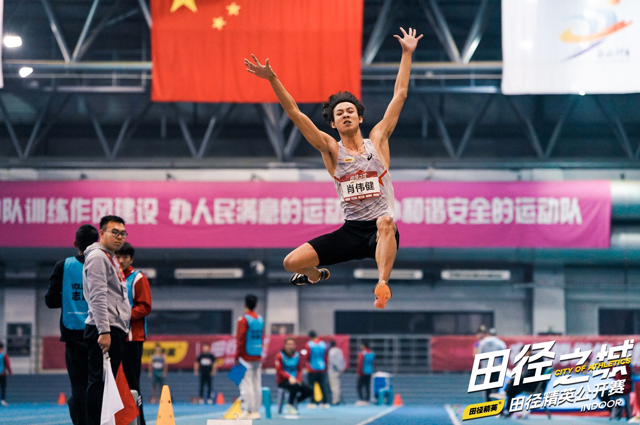 运动员们势不可挡，为比赛取得好成绩