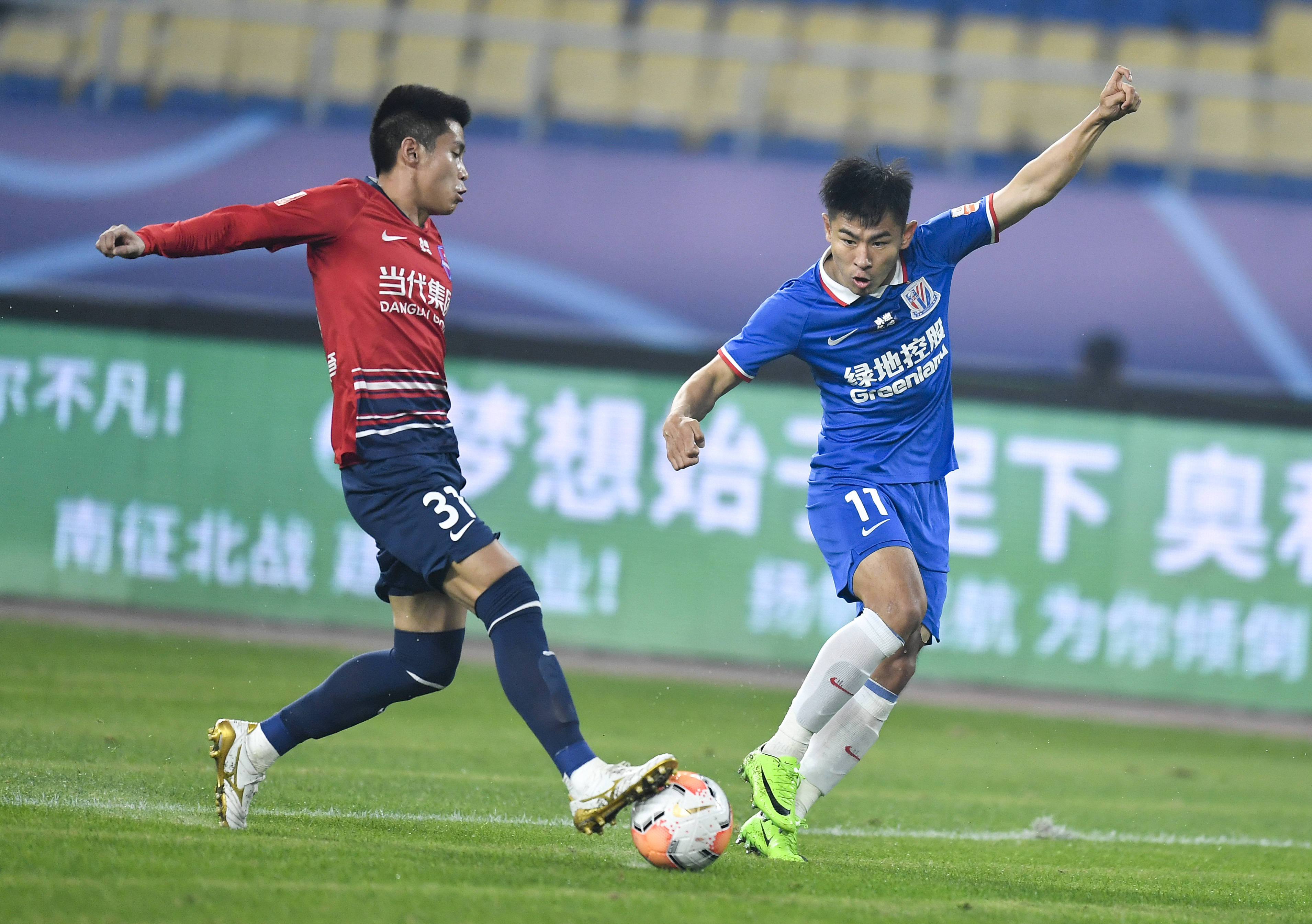 包含重庆当代力帆逆转天津泰达,取得三分的词条 包含重庆当代力帆逆转天津泰达,取得三分的词条