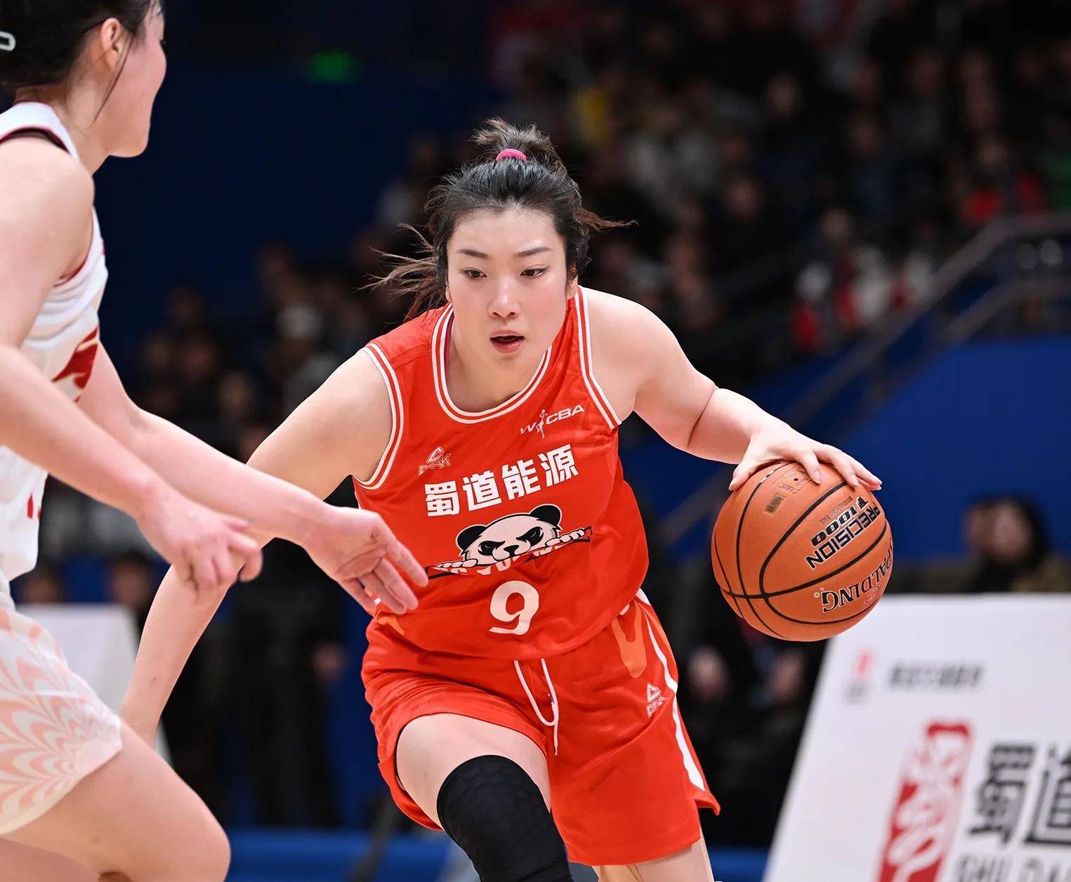 关于四川队关键时刻发挥稳定的信息 关于四川队关键时刻发挥稳定的信息