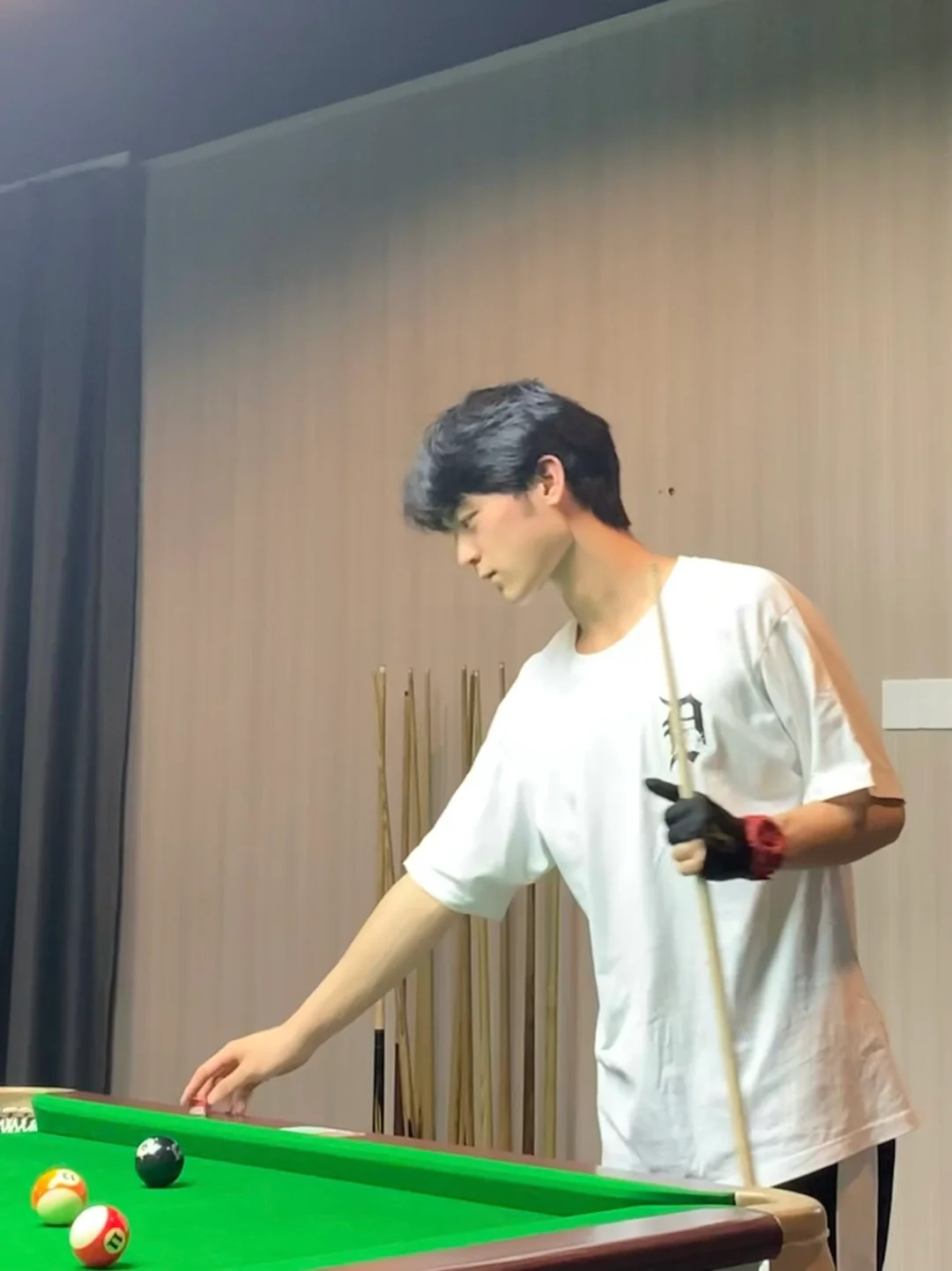 瓦努阿图选手大力出奇迹