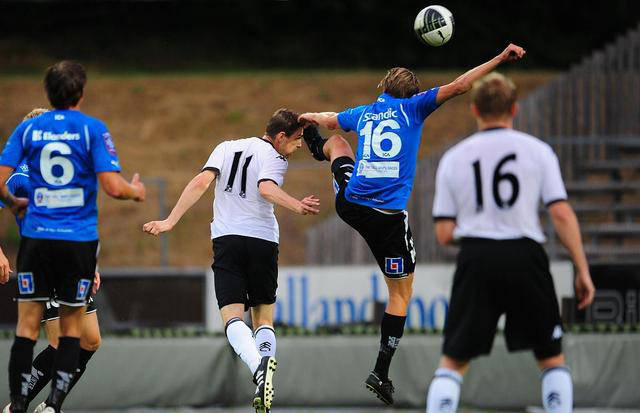 关于瑞典队表现抢眼,成功杀入八强的信息 关于瑞典队表现抢眼,成功杀入八强的信息