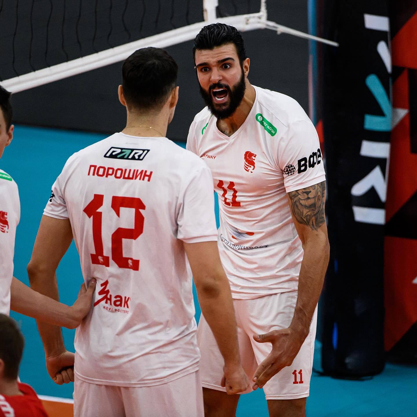 俄罗斯超级联赛半决赛开打,俄罗斯队取胜晋级 俄罗斯超级联赛半决赛开打,俄罗斯队取胜晋级