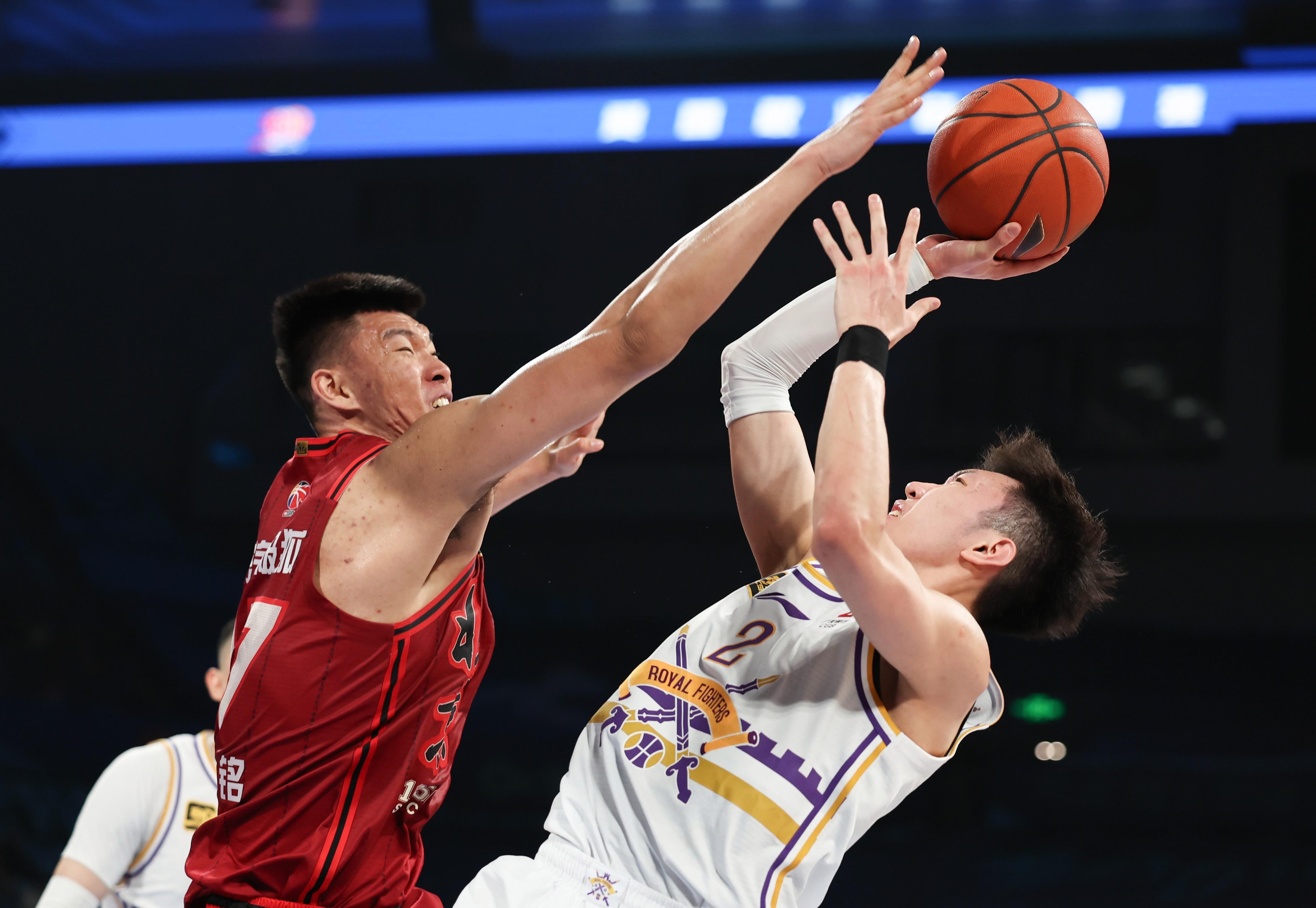 北京队冲刺季后赛，迎接挑战