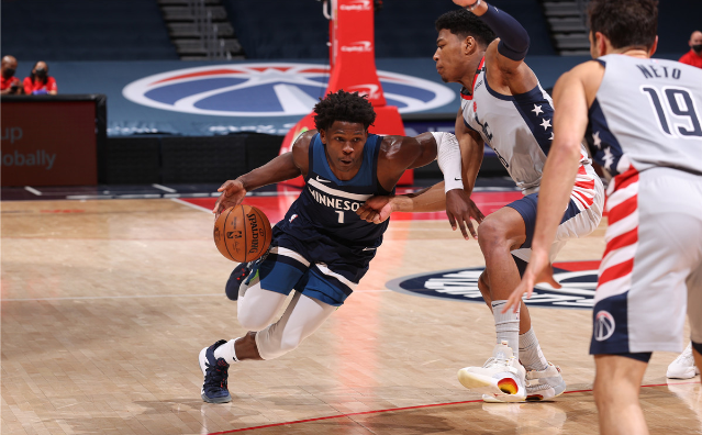 比尔包取得宝贵三分,继续前行 比尔包取得宝贵三分,继续前行