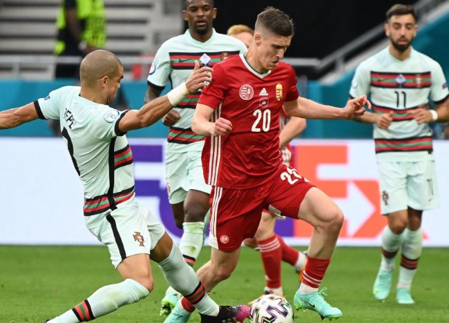 瑞士精彩配合,战胜土耳其晋级四强! 瑞士精彩配合,战胜土耳其晋级四强!