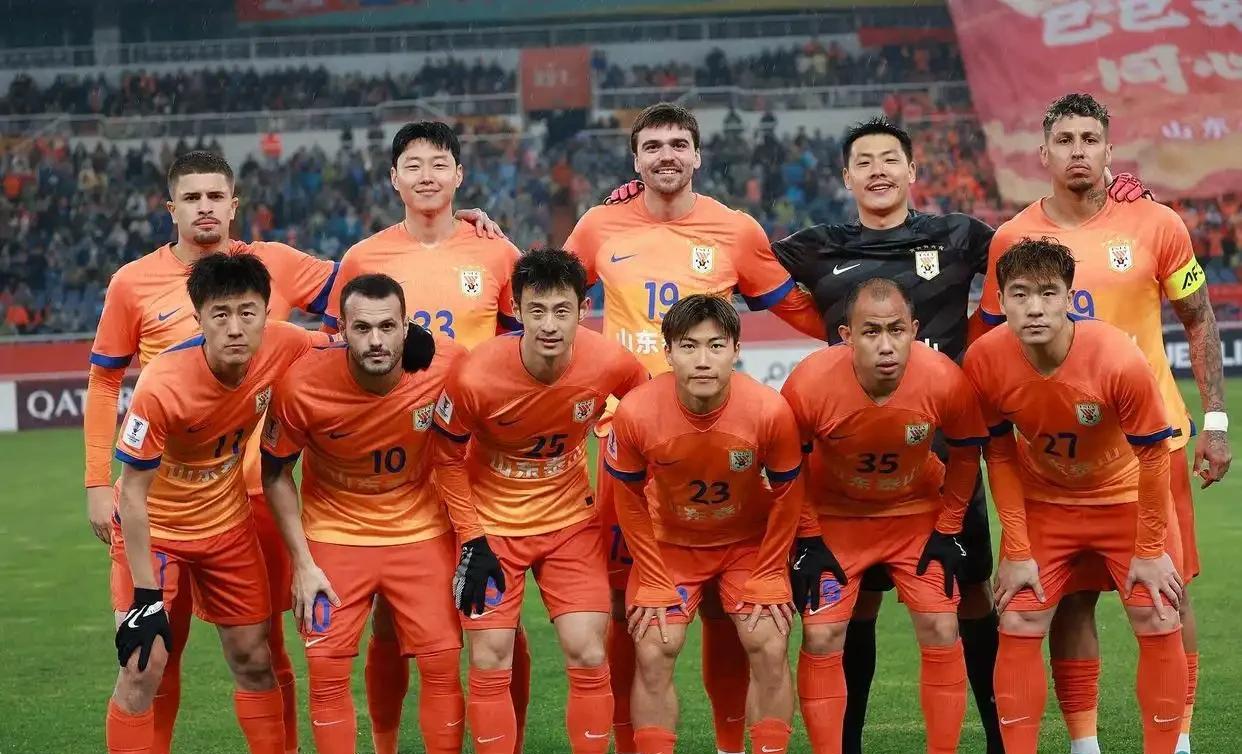 上港迎战泰达,球队全员备战 上港迎战泰达,球队全员备战