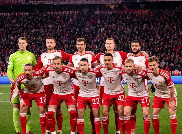 拜仁慕尼黑夺冠在望,球队表现出色 拜仁慕尼黑夺冠在望,球队表现出色