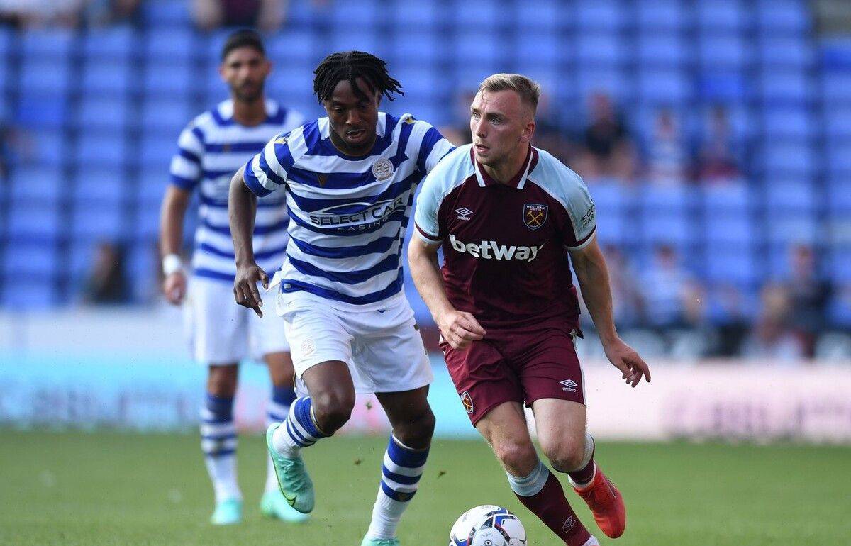 胜负难分!两队战力匹敌争夺上风 胜负难分!两队战力匹敌争夺上风