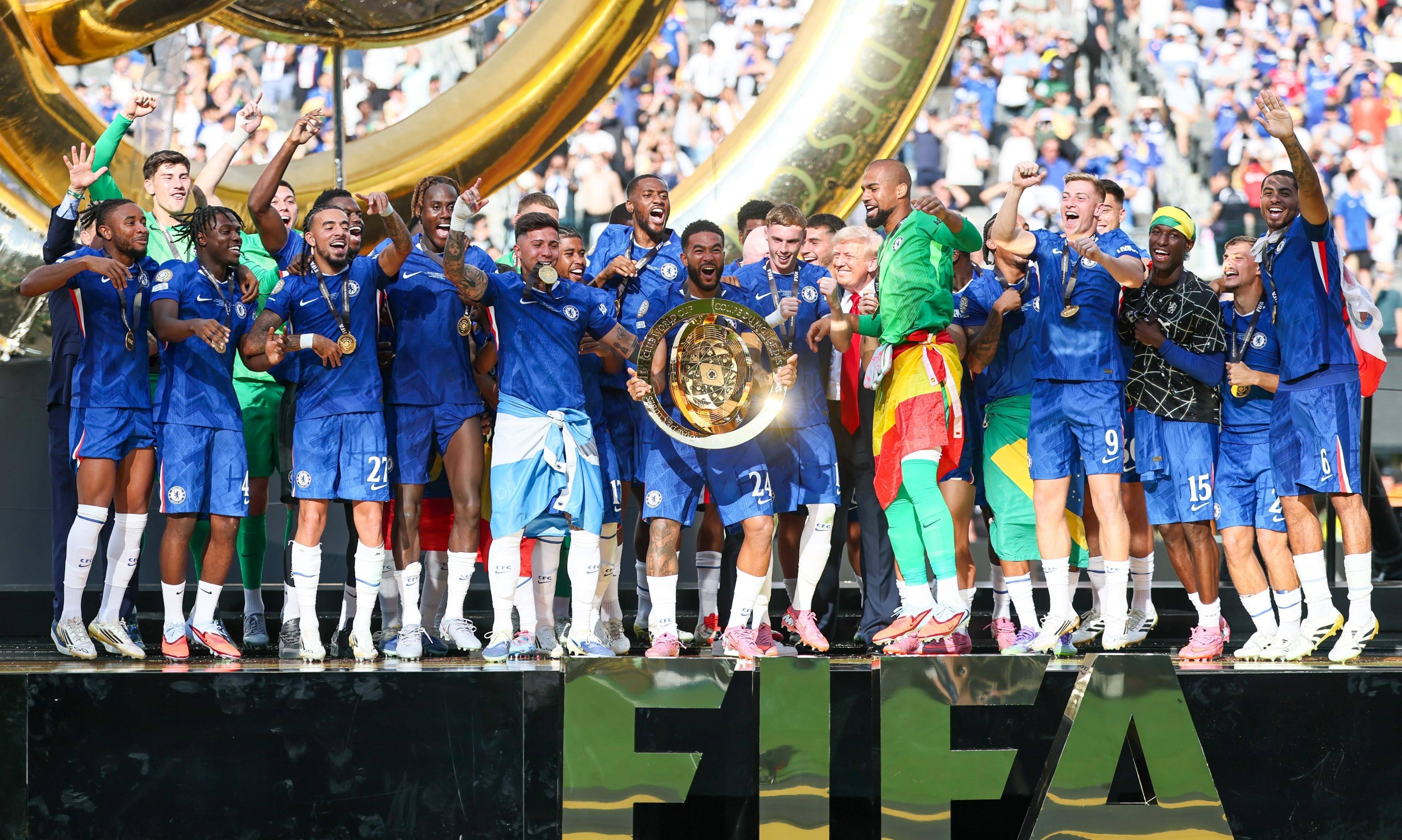 切尔西遭遇连败,主帅承担责任遭批评 切尔西遭遇连败,主帅承担责任遭批评