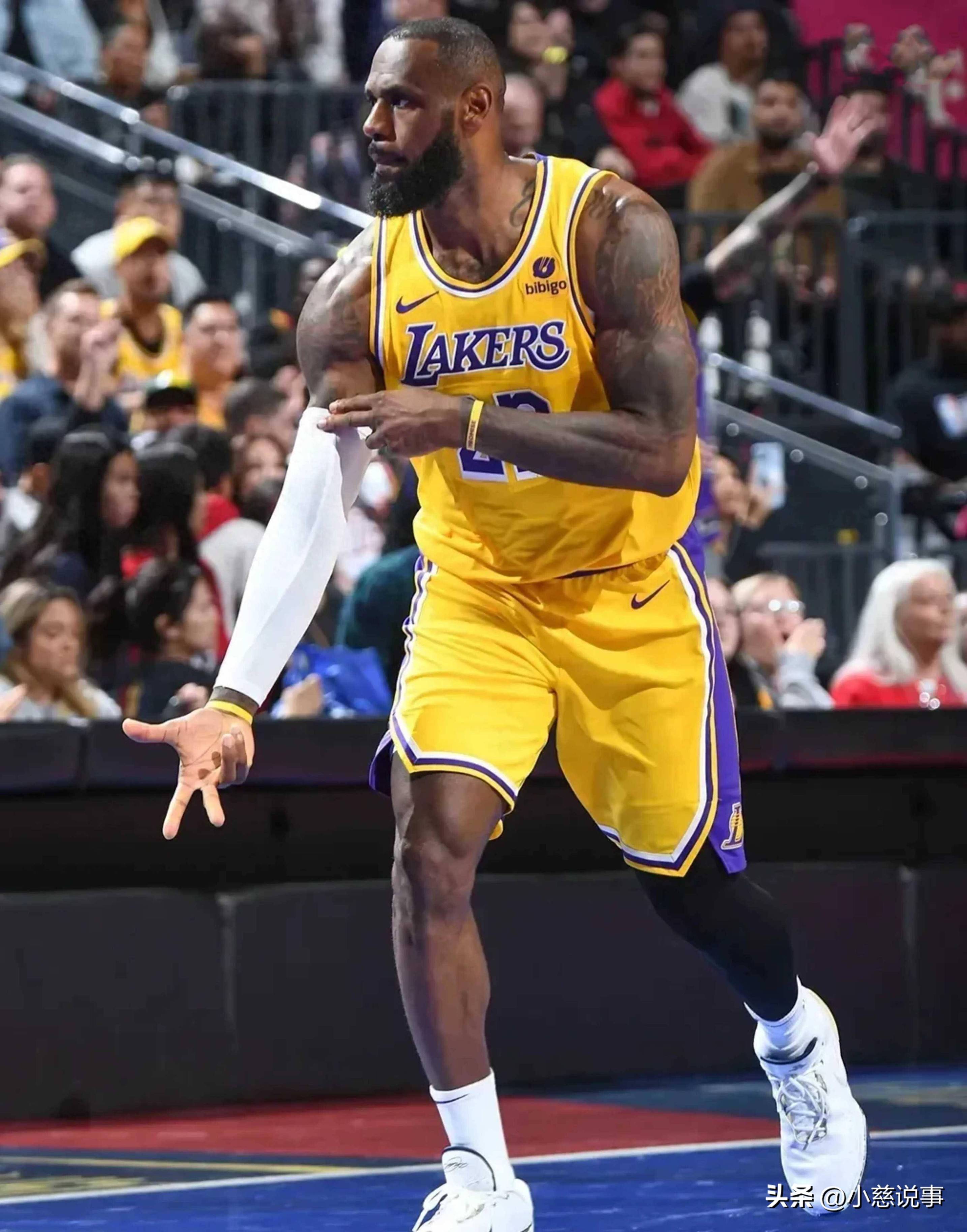 关于湖人队胜出关键一战，晋级前景看好的信息