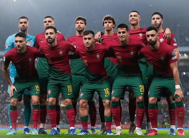 包含欧预赛呈现佳绩频频,强队实力逐步显现的词条 包含欧预赛呈现佳绩频频,强队实力逐步显现的词条