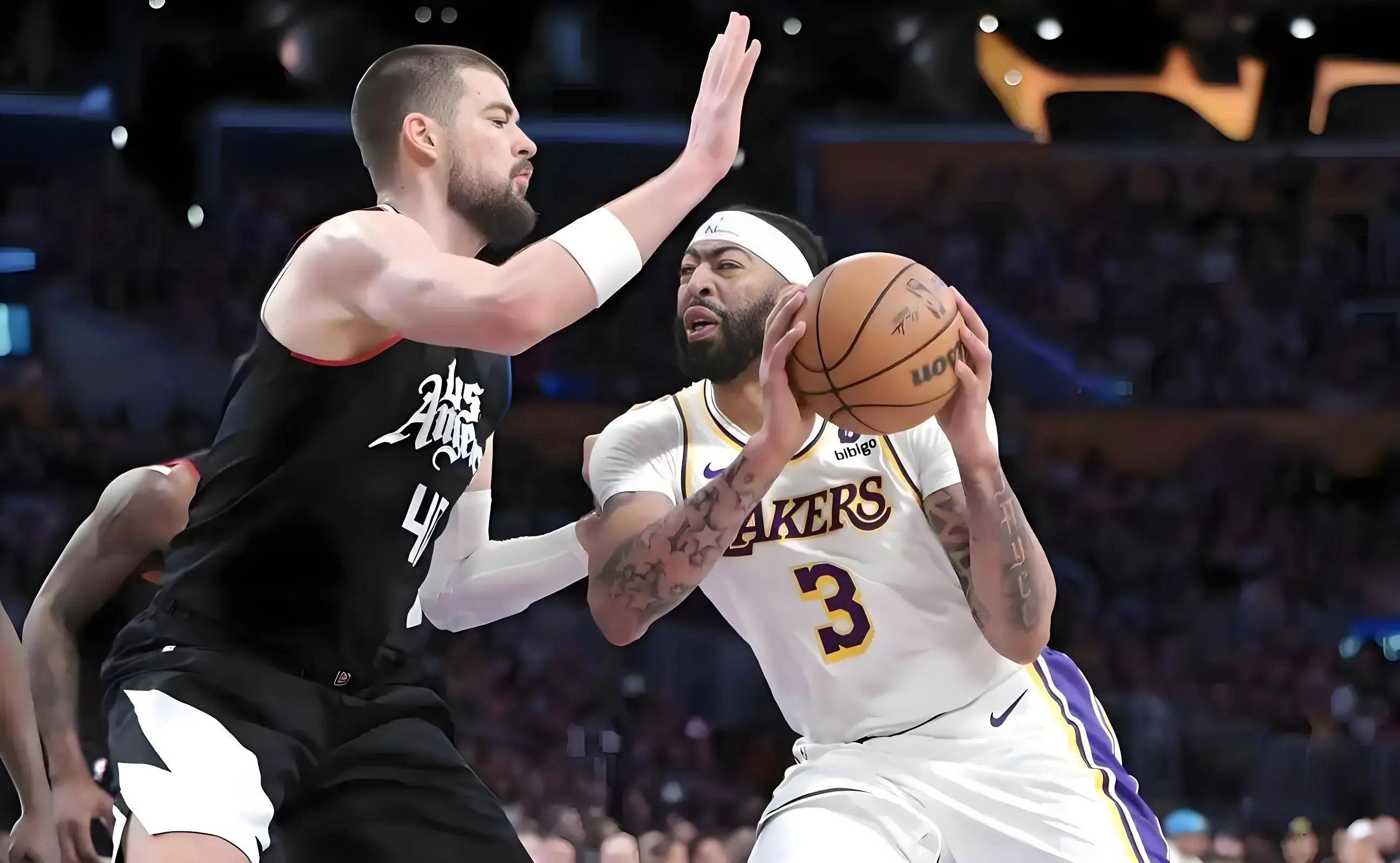 快船主帅战术变革,球队士气大振迎来转折 快船主帅战术变革,球队士气大振迎来转折