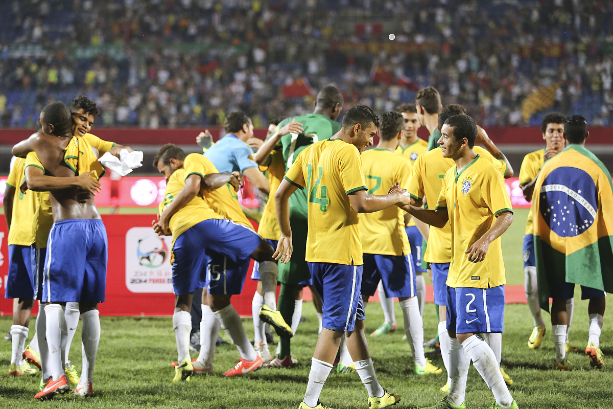 关于荷兰队大胜塞尔维亚,欧国联小组赛晋级之路坦途的信息 关于荷兰队大胜塞尔维亚,欧国联小组赛晋级之路坦途的信息