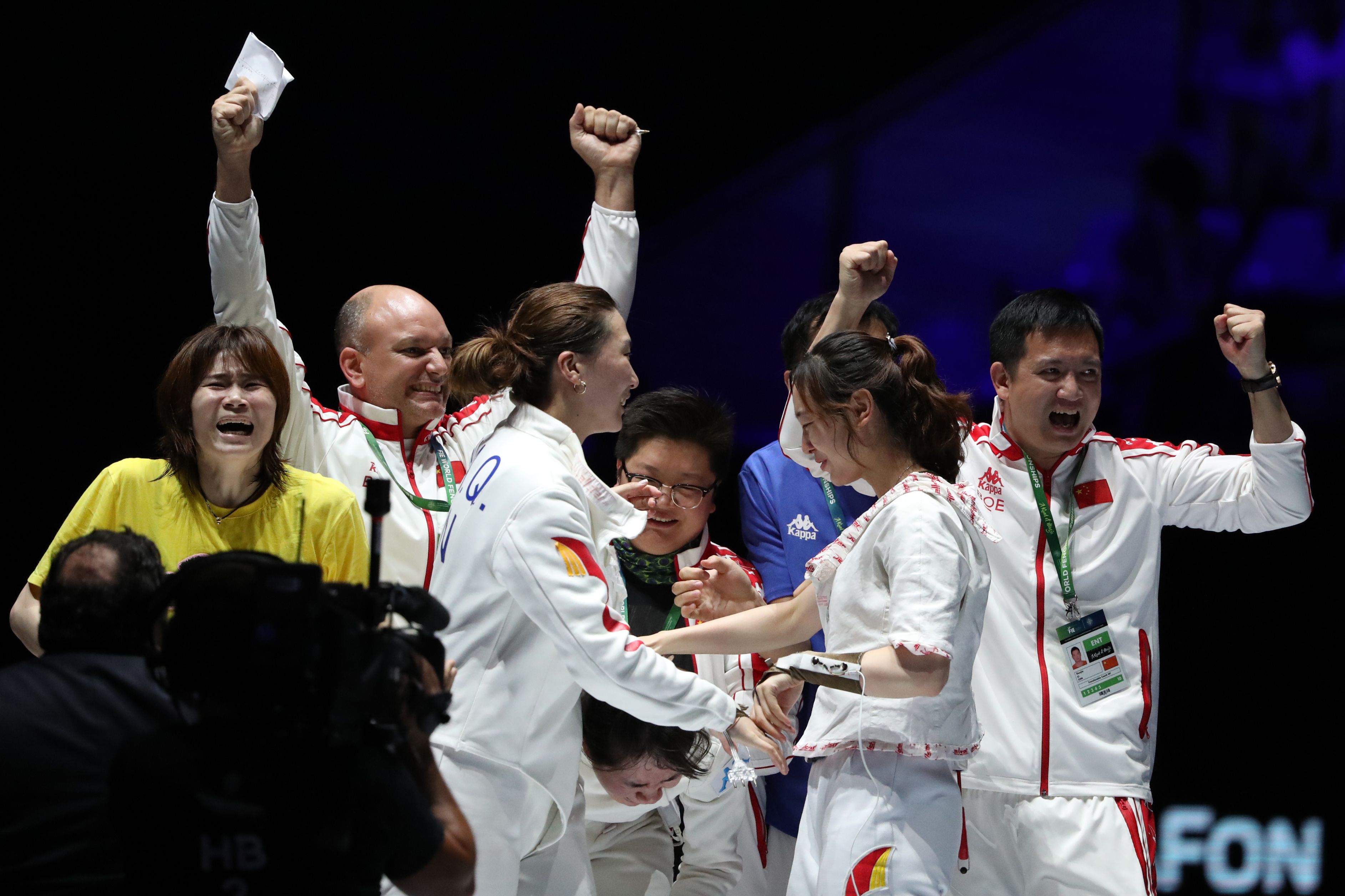 匈牙利女子击剑队火力全开,收获胜利的简单介绍 匈牙利女子击剑队火力全开,收获胜利的简单介绍