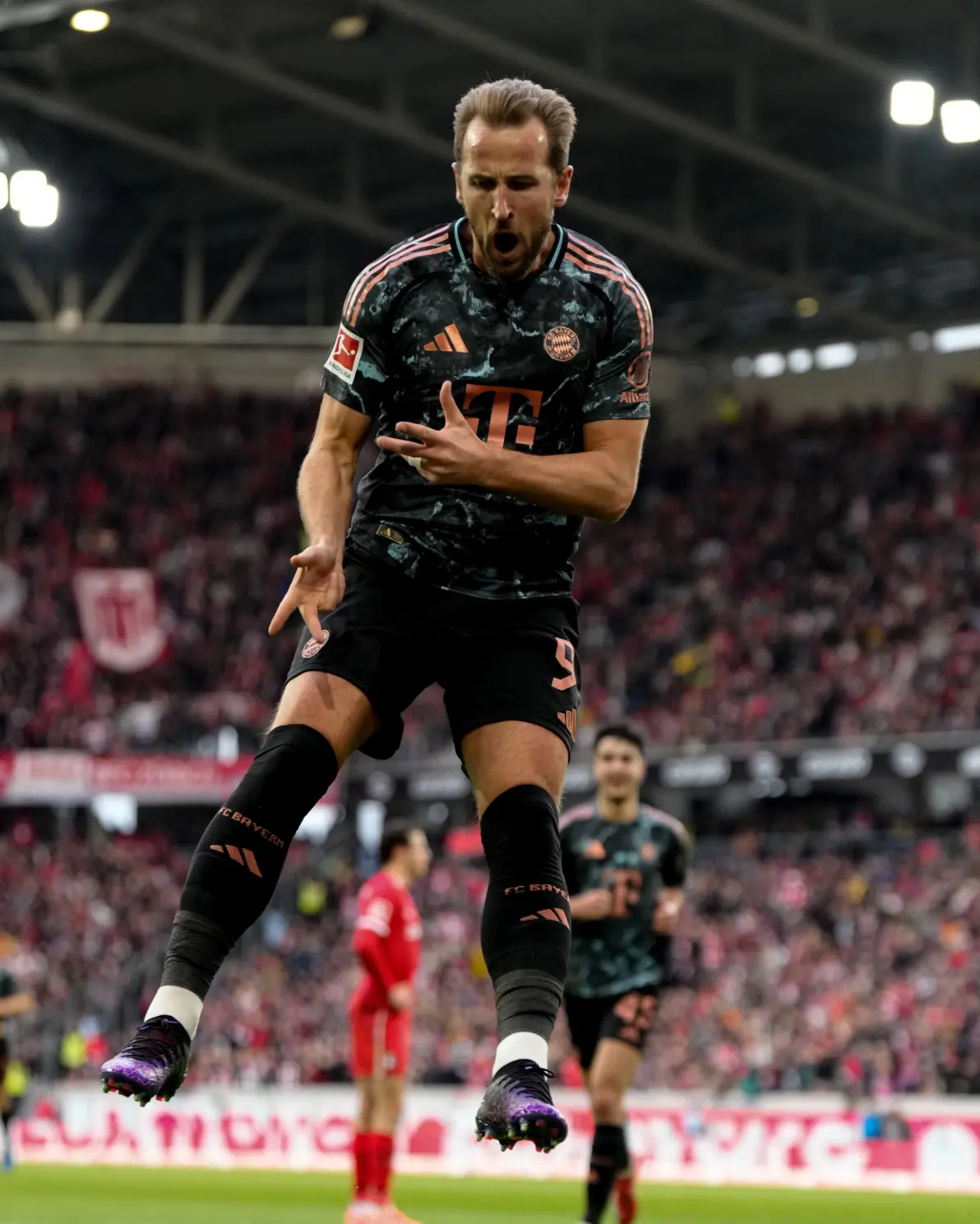 弗赖堡在德国联赛赛场上打出了漂亮的一战 弗赖堡在德国联赛赛场上打出了漂亮的一战