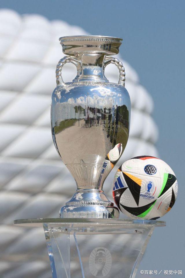 欧预赛冠军奖杯新鲜出炉,设计独具匠心 欧预赛冠军奖杯新鲜出炉,设计独具匠心