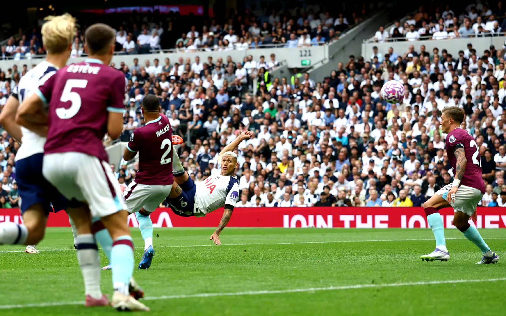 热刺客场击败狼队,取得六连胜 热刺客场击败狼队,取得六连胜