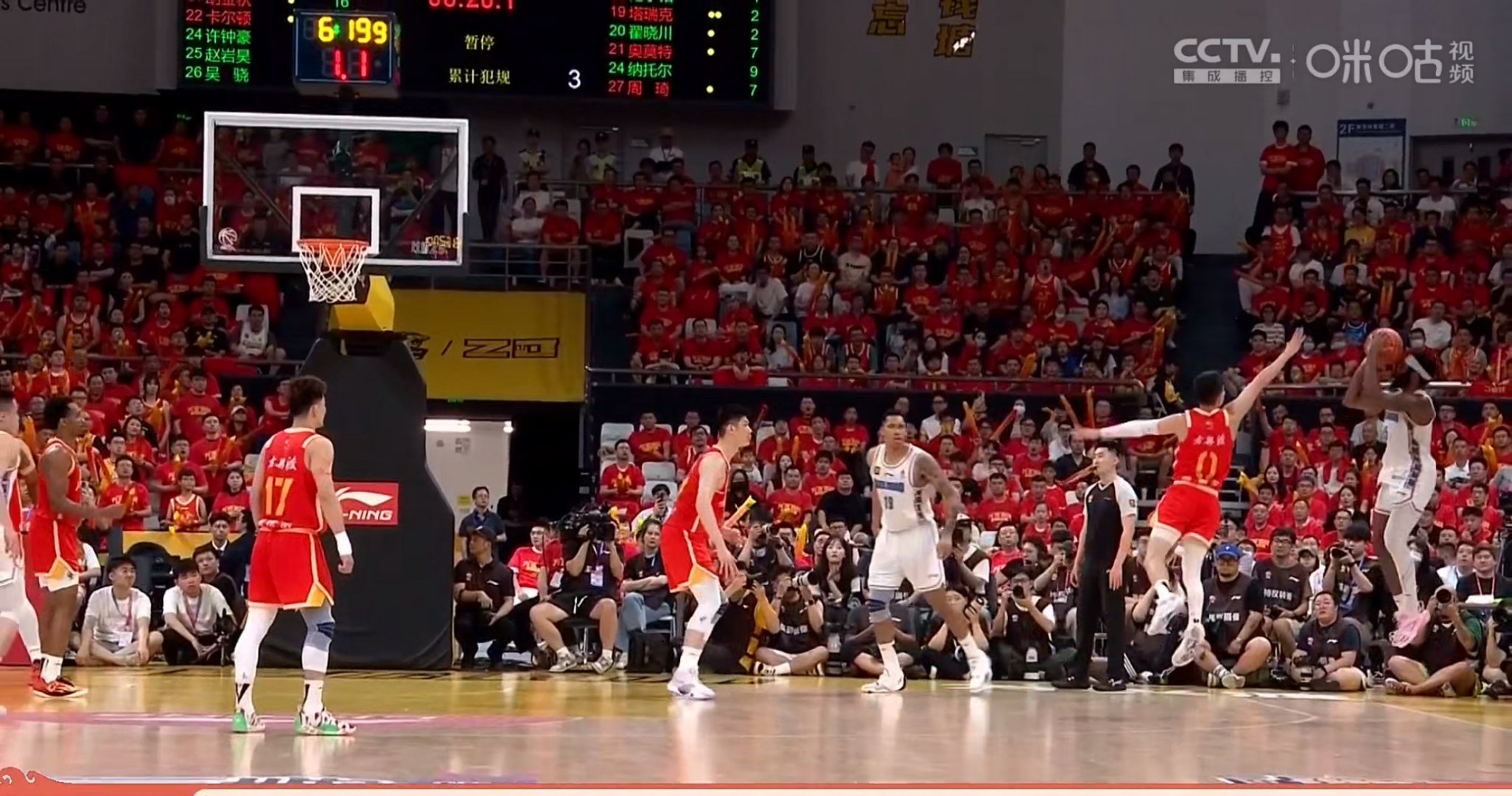 浙江队在比赛中让人眼前一亮,全队士气高昂 浙江队在比赛中让人眼前一亮,全队士气高昂