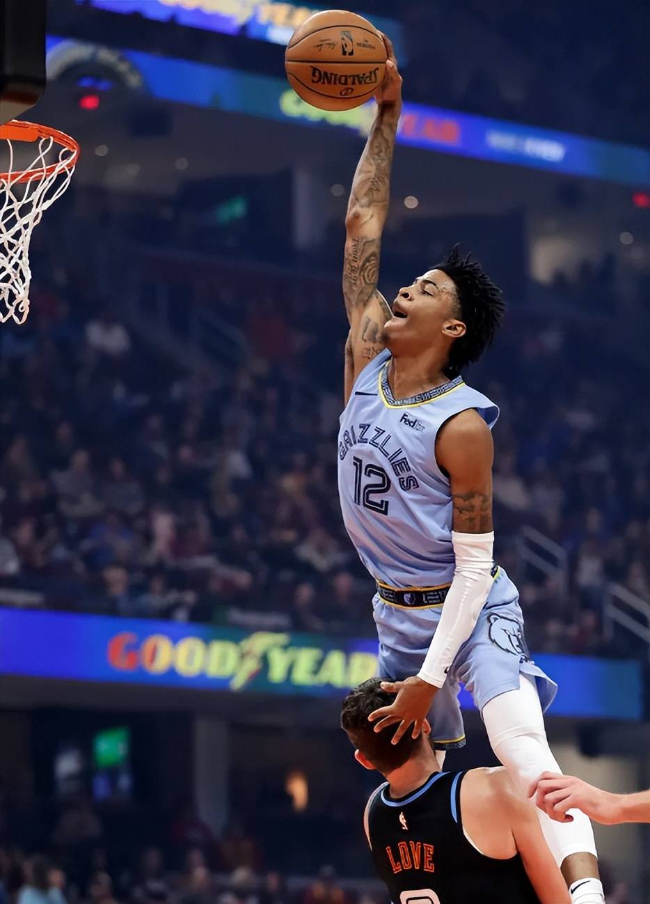 关于新生代球员崭露头角,极速崛起令人关注的信息 关于新生代球员崭露头角,极速崛起令人关注的信息