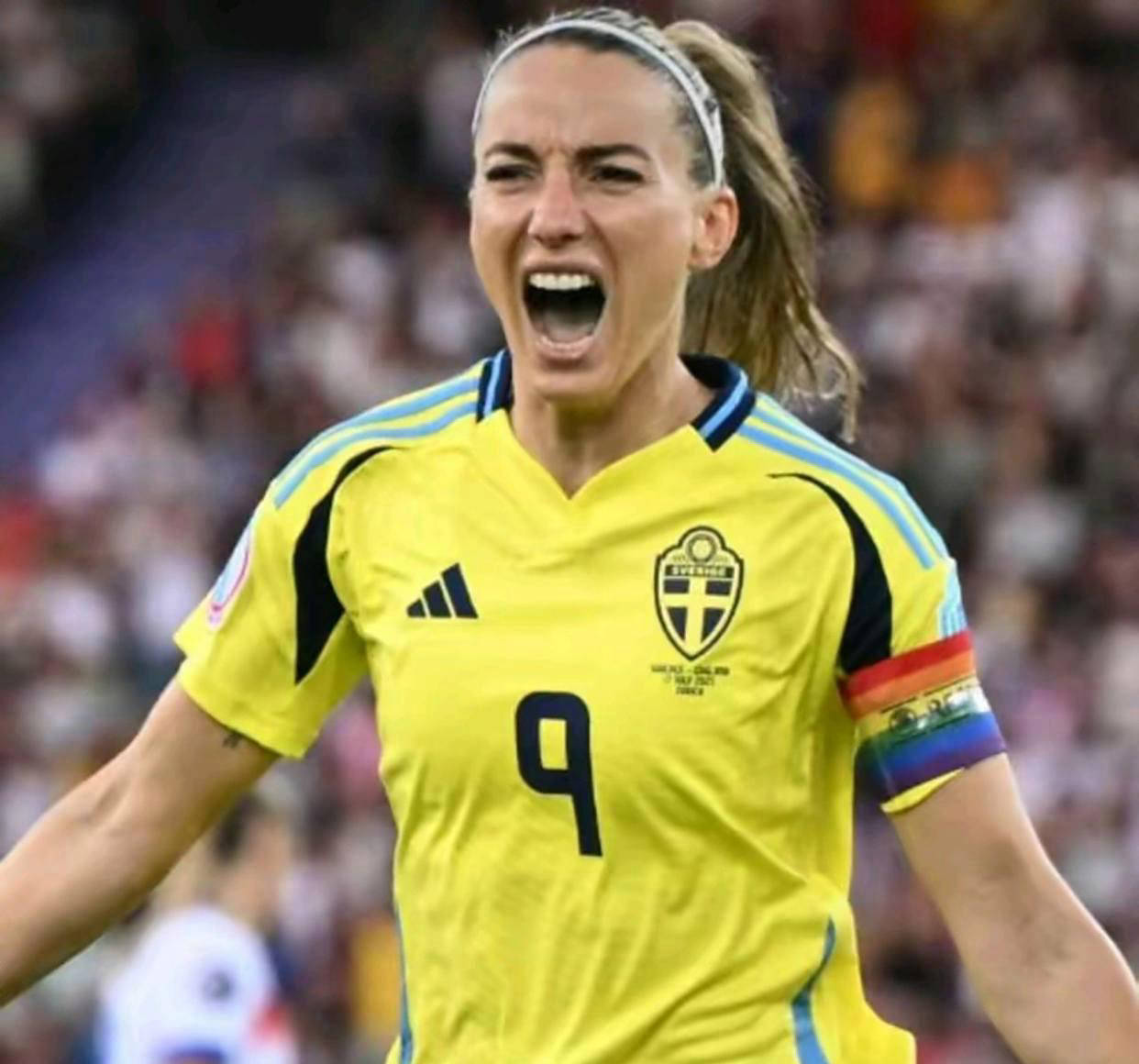 英格兰女足联队实力强大,轻松晋级决赛的简单介绍 英格兰女足联队实力强大,轻松晋级决赛的简单介绍