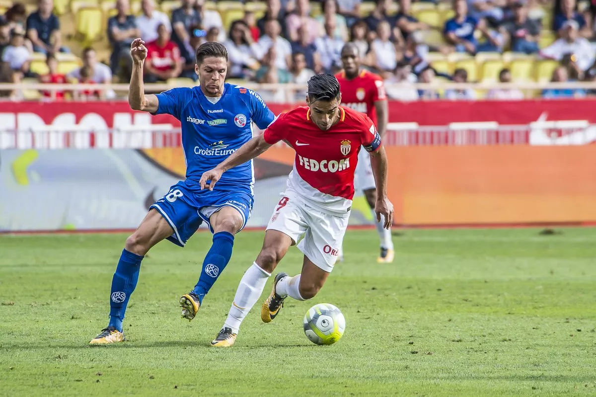 摩纳哥客场3-0完胜雷恩,继续领跑榜单 摩纳哥客场3-0完胜雷恩,继续领跑榜单