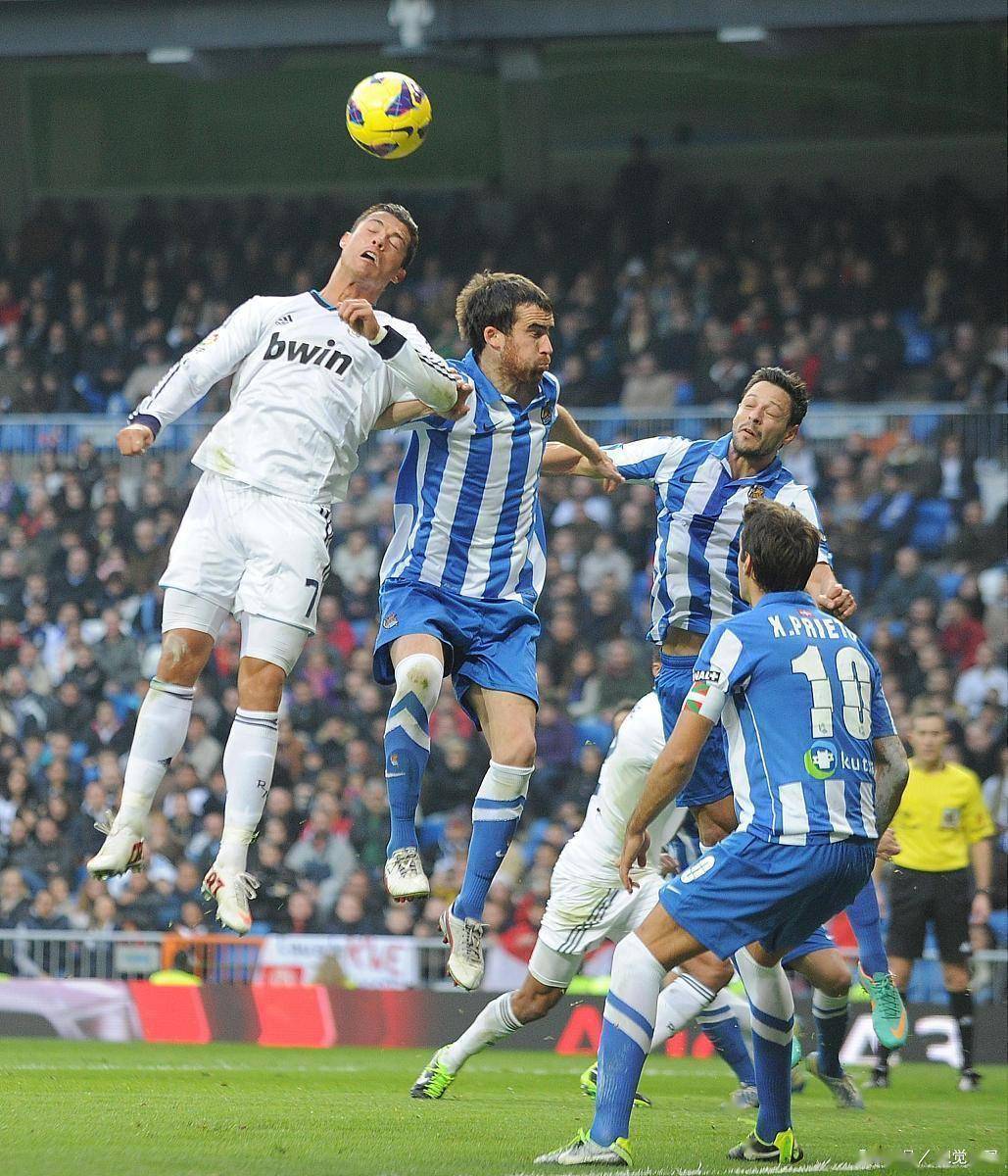 西甲豪门球队在主场比赛中擒获对手