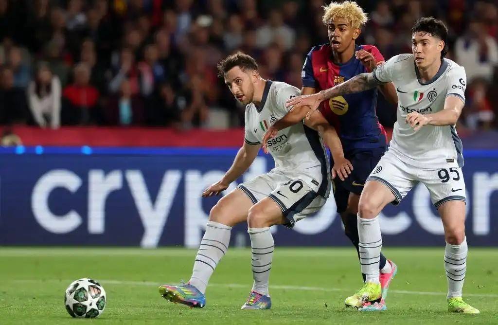 国米将与切沃进行关键对决,争夺胜利 国米将与切沃进行关键对决,争夺胜利