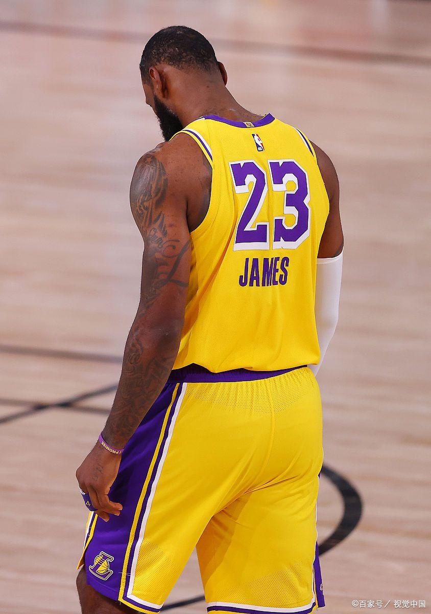 灰熊客场战胜湖人,约翰-莫兰表现抢眼获得赞誉 灰熊客场战胜湖人,约翰-莫兰表现抢眼获得赞誉