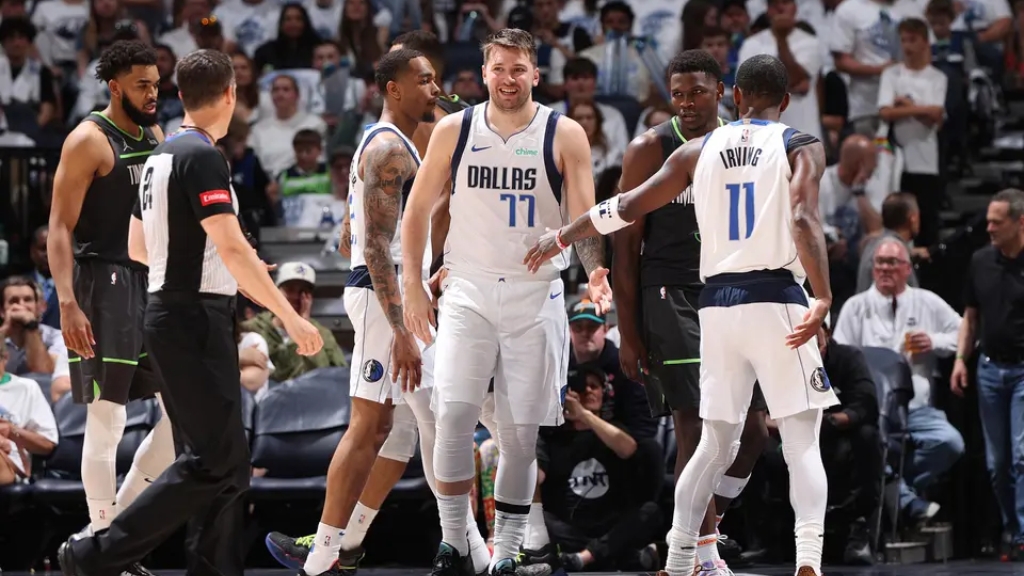 关于森林狼队击败独行侠,取得重要胜利的信息 关于森林狼队击败独行侠,取得重要胜利的信息