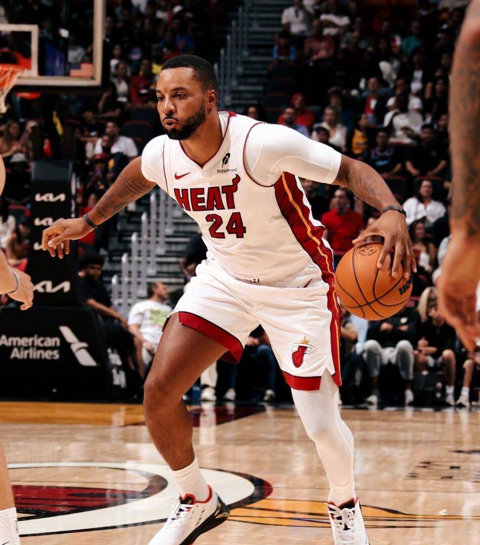 关于热火队近期比赛精彩纷呈,给球迷惊喜的信息 关于热火队近期比赛精彩纷呈,给球迷惊喜的信息