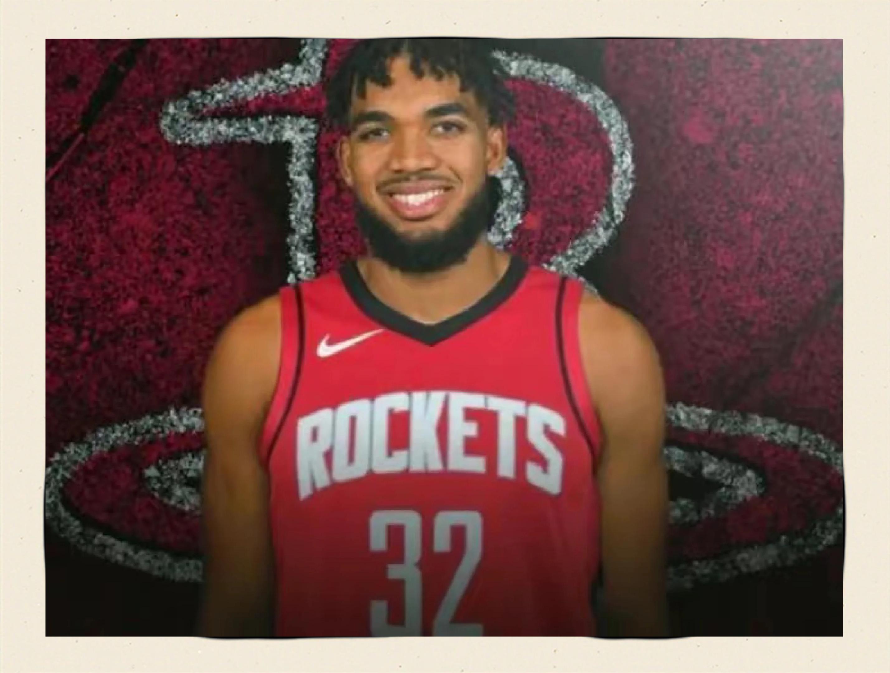 包含猛龙队新秀逐渐成长,成为球队得分王的词条 包含猛龙队新秀逐渐成长,成为球队得分王的词条