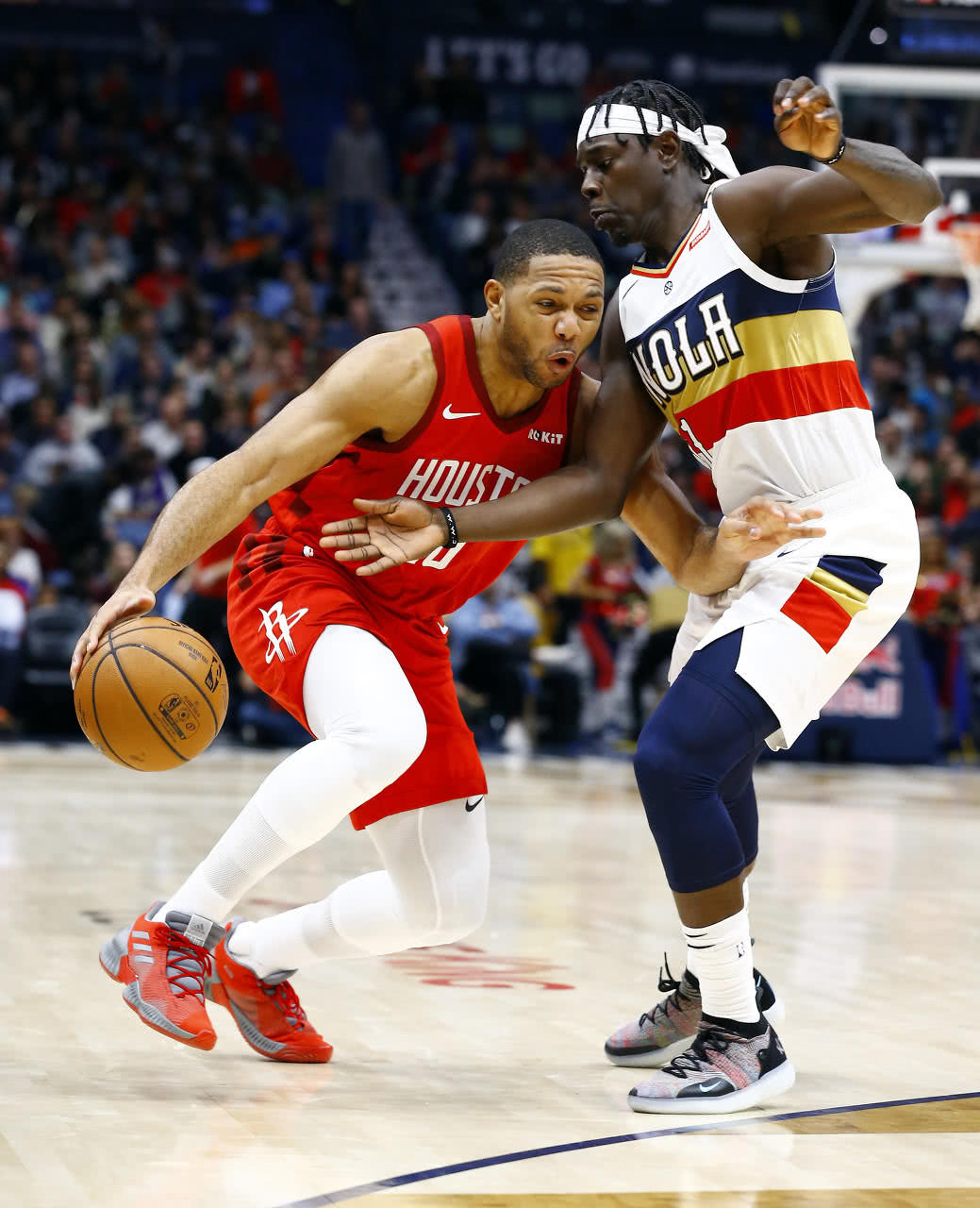 汉诺威客场大败,保级形势雪上加霜 汉诺威客场大败,保级形势雪上加霜