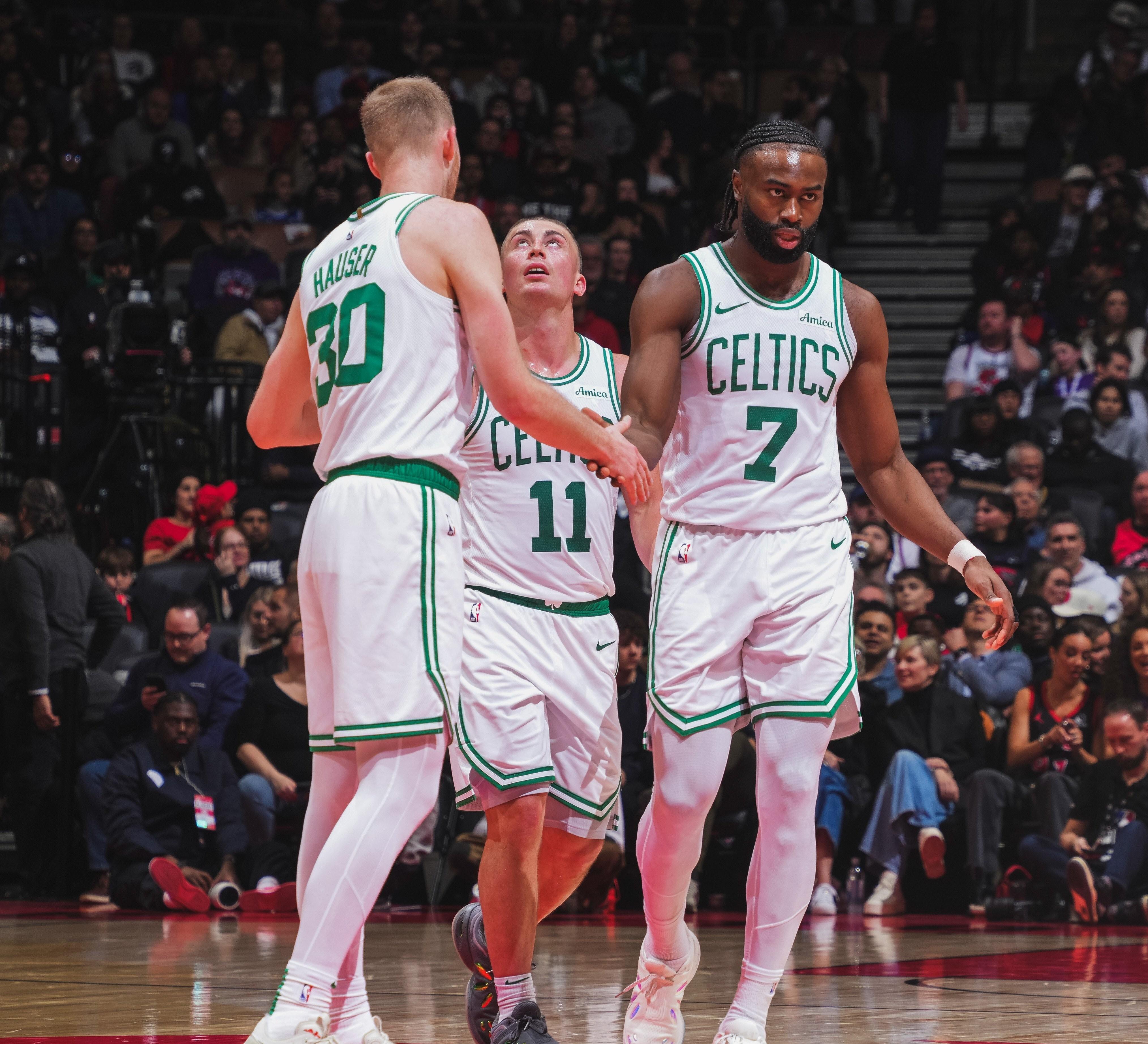 尼克斯迎战雄鹿,谁将笑到最后 尼克斯迎战雄鹿,谁将笑到最后