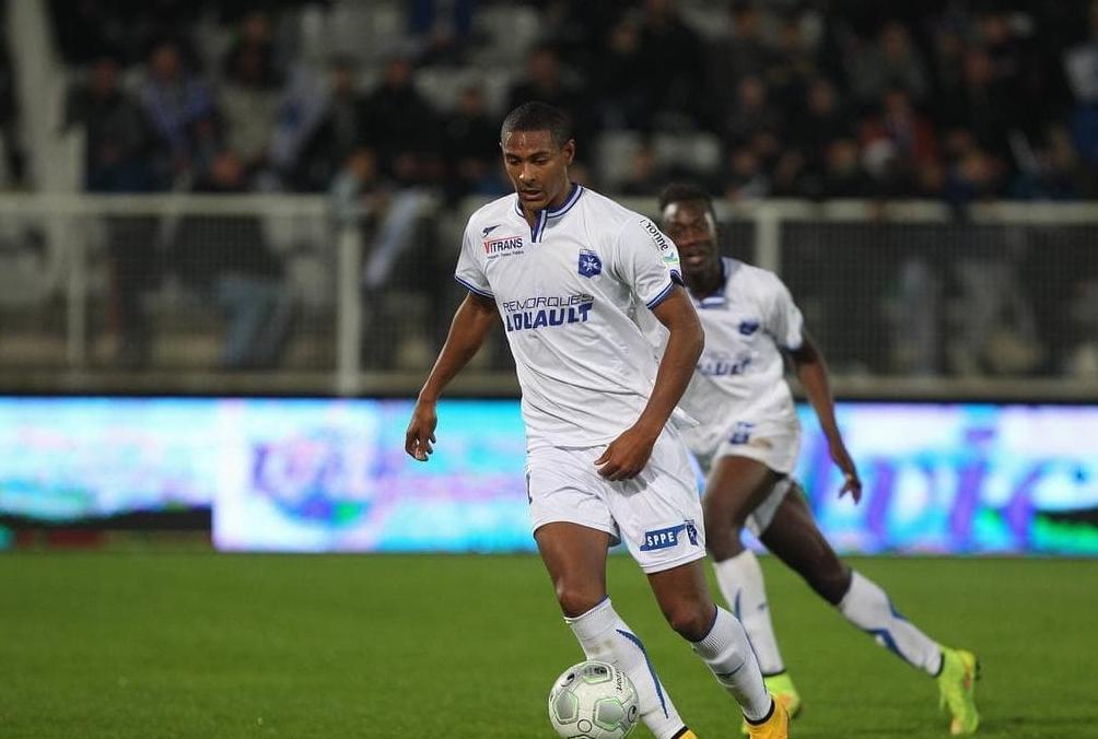 欧塞尔队遭遇困境,士气低迷需全力振奋 欧塞尔队遭遇困境,士气低迷需全力振奋