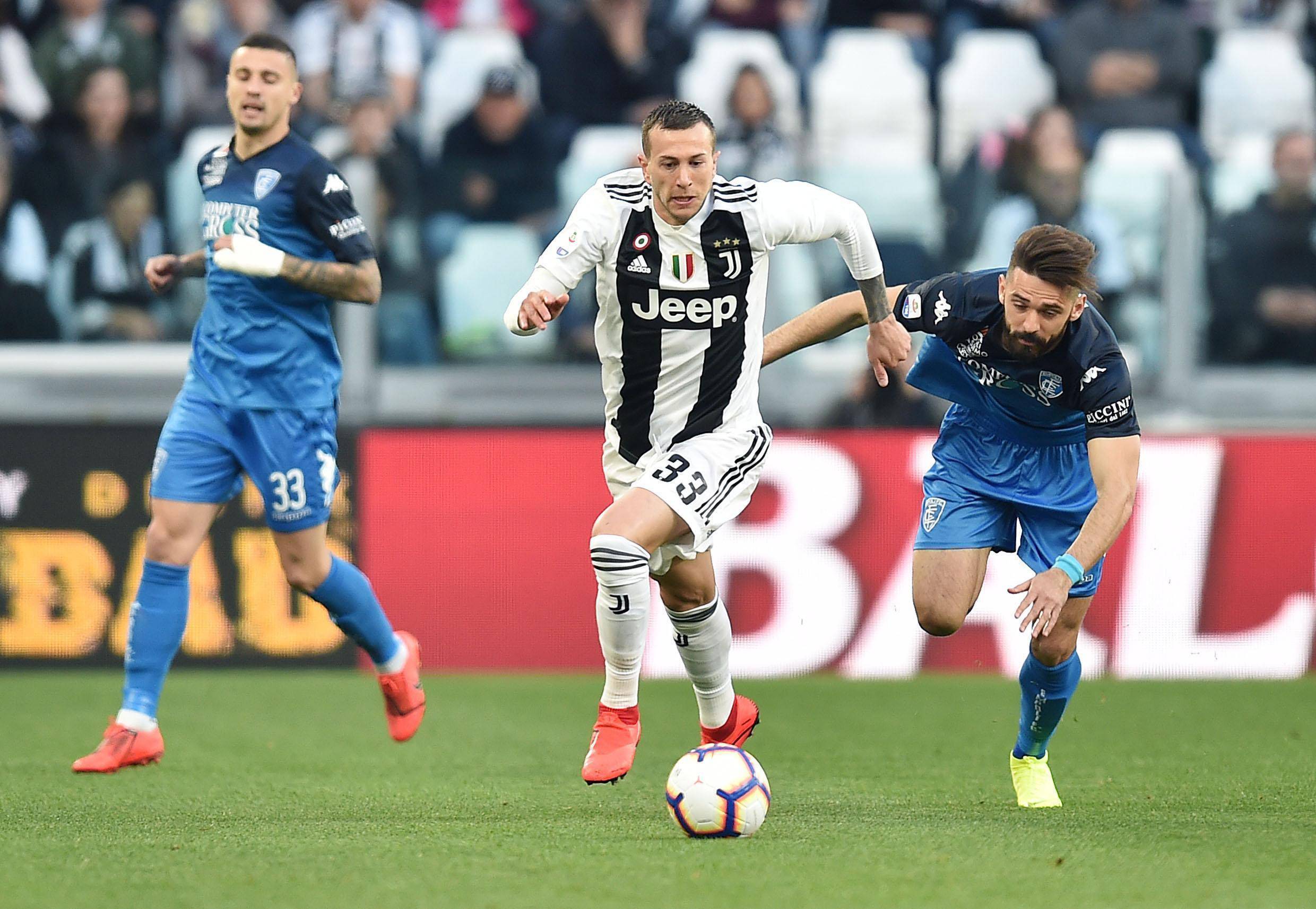 意大利逆袭波兰,欧洲杯正赛参赛资格! 意大利逆袭波兰,欧洲杯正赛参赛资格!