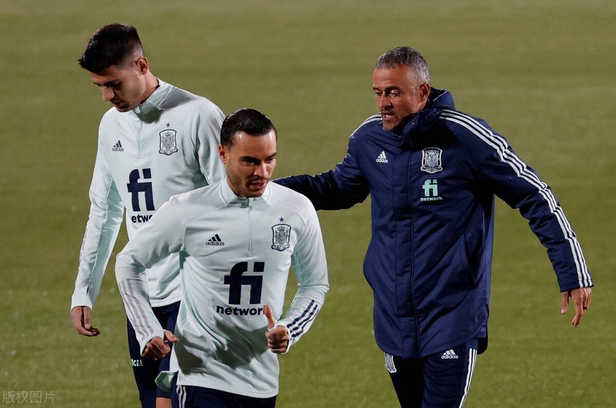 关于韩国队碾压中国队,黄鸭组合状态火热的信息 关于韩国队碾压中国队,黄鸭组合状态火热的信息